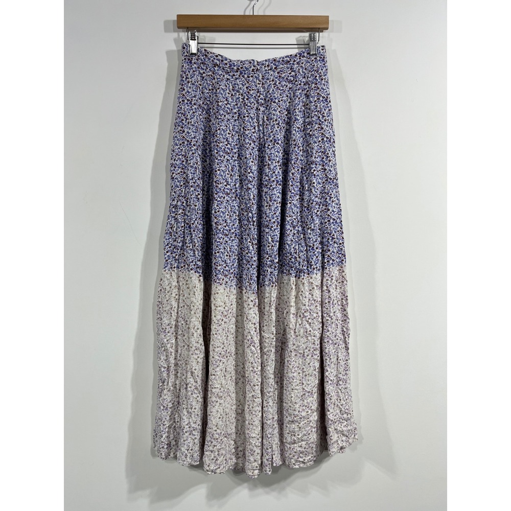 UO Cottagecore Boho Chic Floral Tiered Maxi‎ Skirt Vintage Medium Flowy Renfair